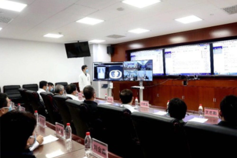 科技醫療新里程！中國完成首例5G遠端會診 連線診療6名新冠肺炎重症患