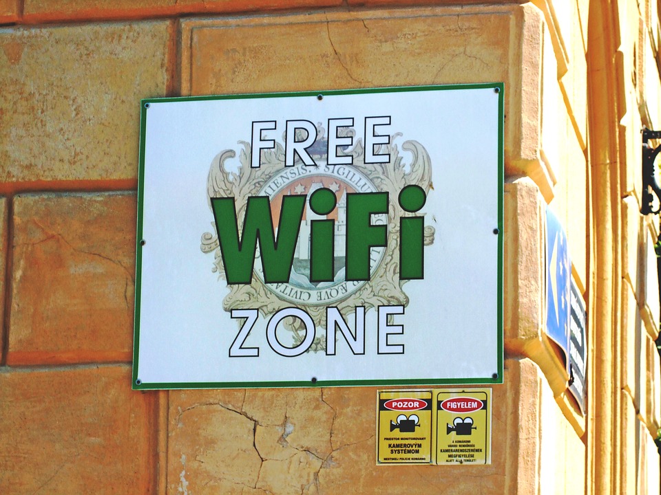 免費找WiFi APP驚傳200萬組密碼未加密 任何人都能點開下載