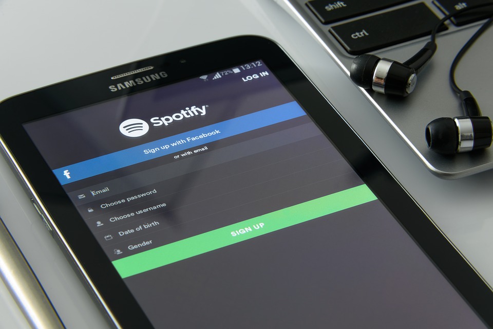 遭疑犧牲用戶體驗來壟斷音樂串流業！Spotify向歐盟控訴Apple