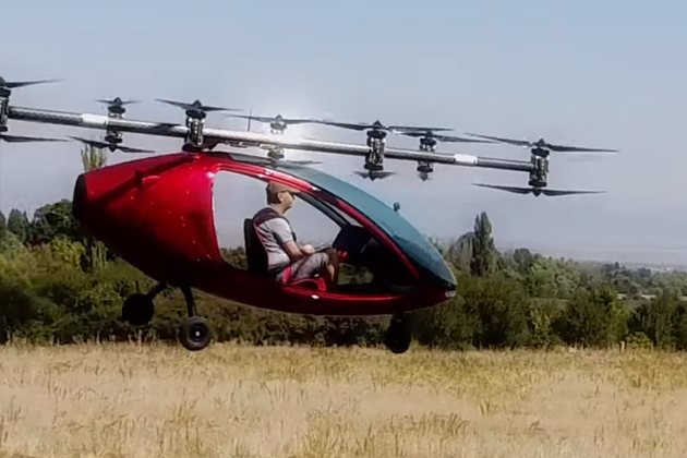 叫直升機上班不遠了？全球首例無人機載人測試成功！