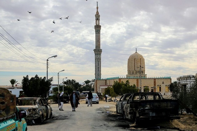 【主麻日大屠殺】埃及清真寺恐攻釀305死，政府軍空襲報復