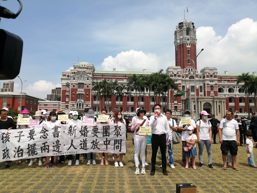小明父母、陸生等週三將合體上街頭 與陳玉珍同向陸委會發聲