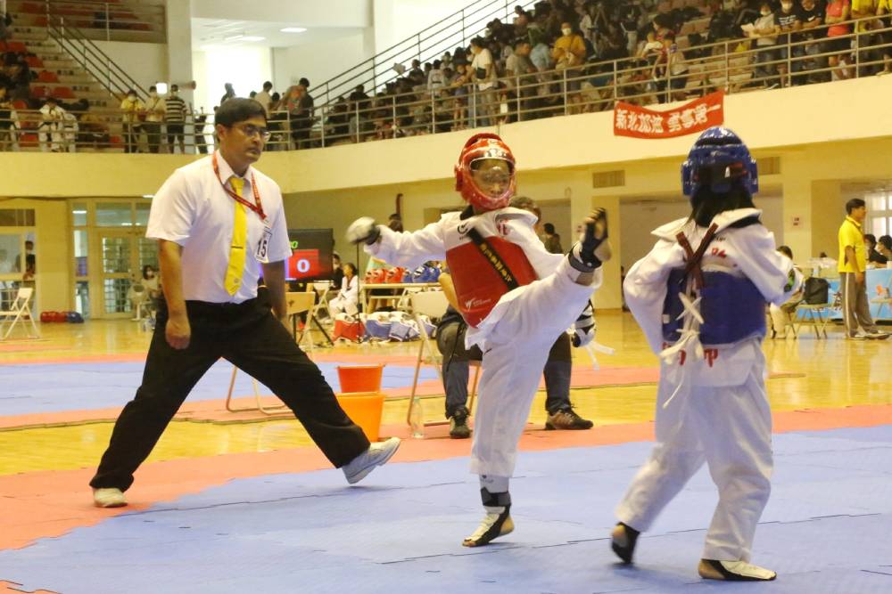 全國少年跆拳道錦標賽在台中中港高中開打