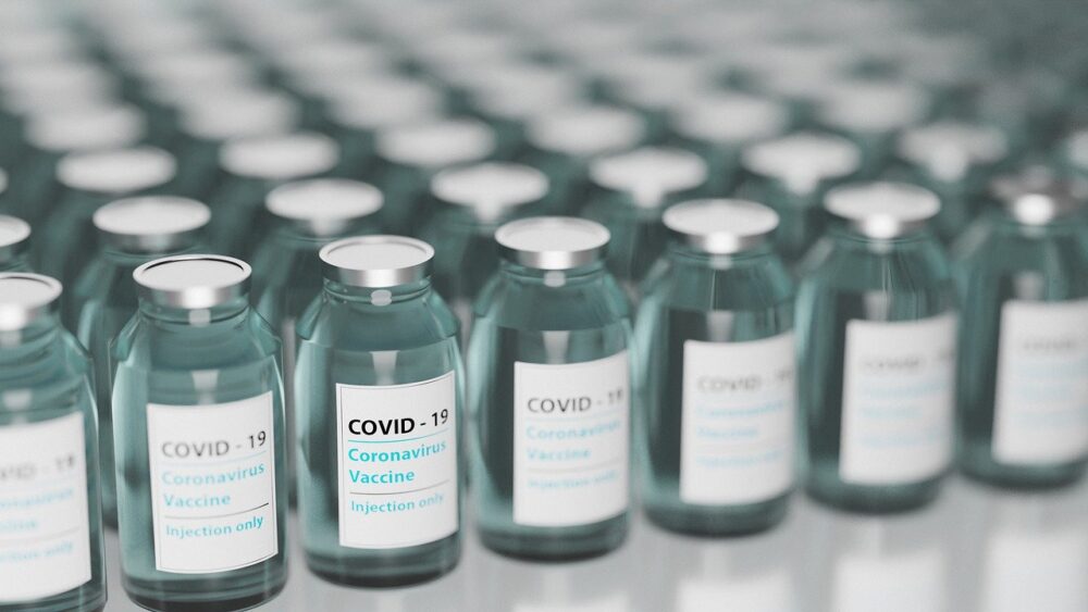 COVAX首波供貨有台灣啦！配額130萬劑  AZ疫苗最快本月抵台