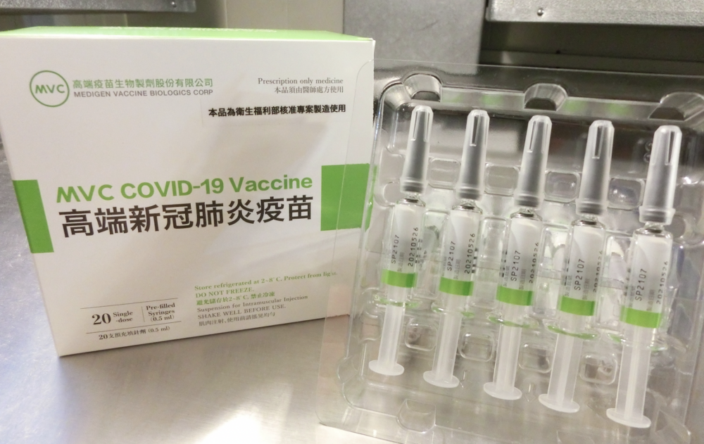 高端疫苗開打來了！  首4批、26萬劑檢驗合格傍晚放行