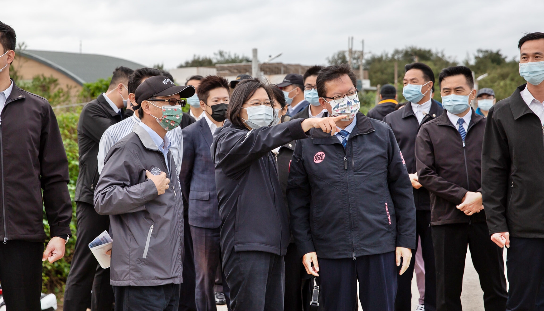 【有影】蔡英文拚公投今視察藻礁 在野怒批假新聞治國掩蓋真相 23