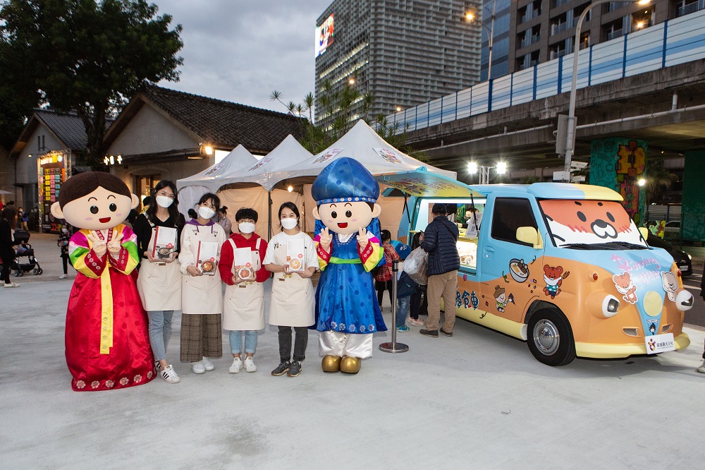 花蓮紅面鴨聯合豐年節周末登場　跑跑韓食車台中高雄快閃 9