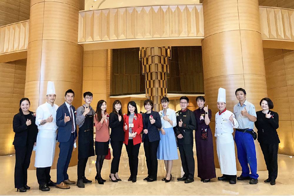 堅持人本待客 台南香格里拉飯店總經理周麗華榮獲國家傑出經理獎