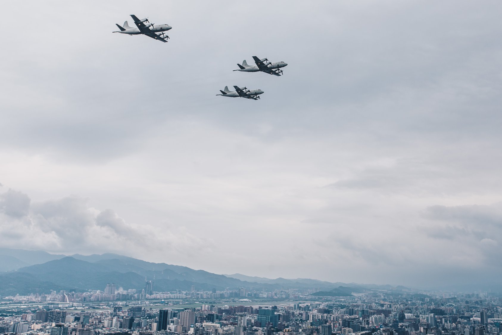 反潛戰力全靠他！空軍六聯隊地勤參賽 榮獲飛機修護職類金牌 17