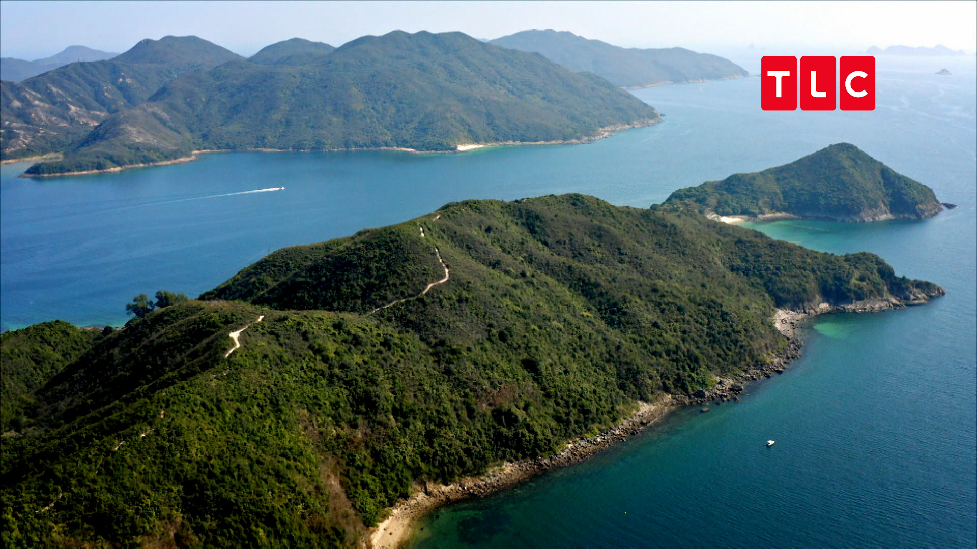 TLC旅遊生活頻道 《香港自然行》 圖說：擁有「香港後花園」美譽、多島嶼地形的西貢。