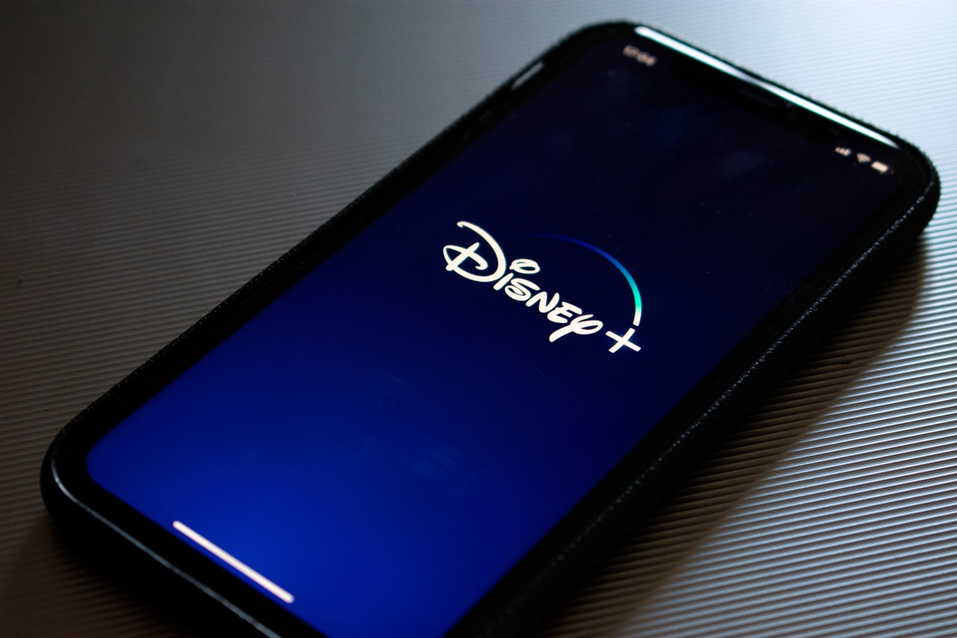 Disney+跟進推新訂閱服務 每小時看4分鐘廣告可更省錢