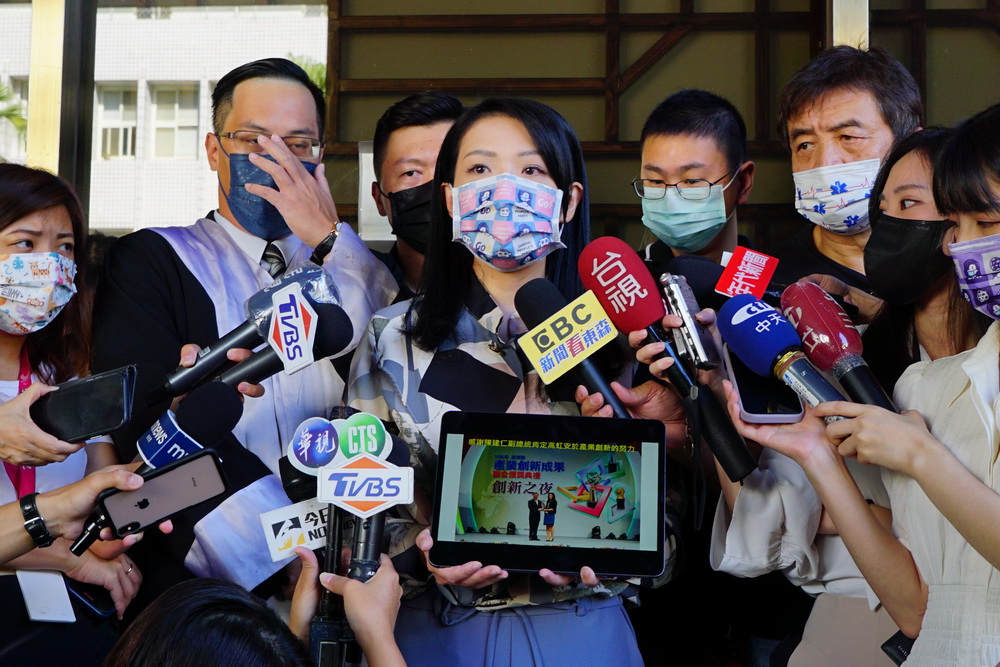 被指博士論文涉抄襲　高虹安北檢控告鏡週刊加重誹謗違反選罷法 5