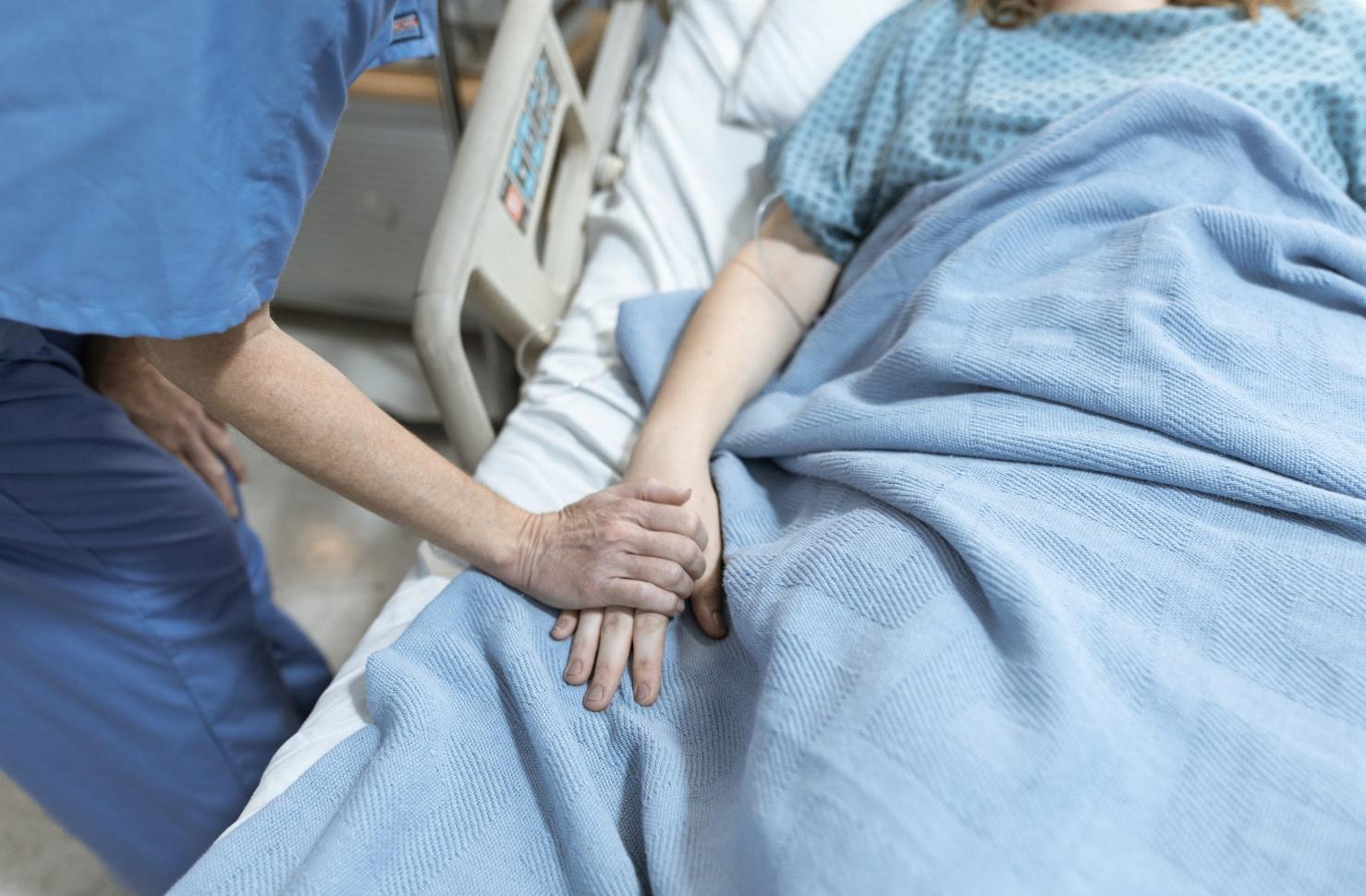 國健署最新調查   驚曝5成癌友「被疫情嚇到」怕進醫院