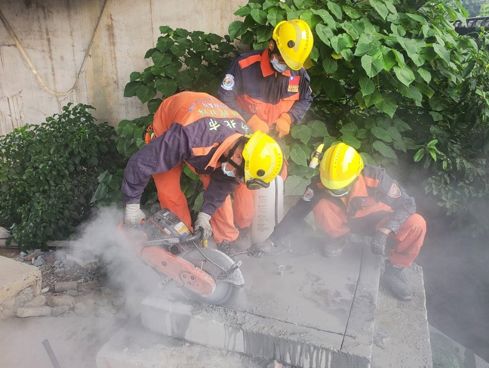 模擬震災強化搶救能力　新北擬增7輕型救援隊 9