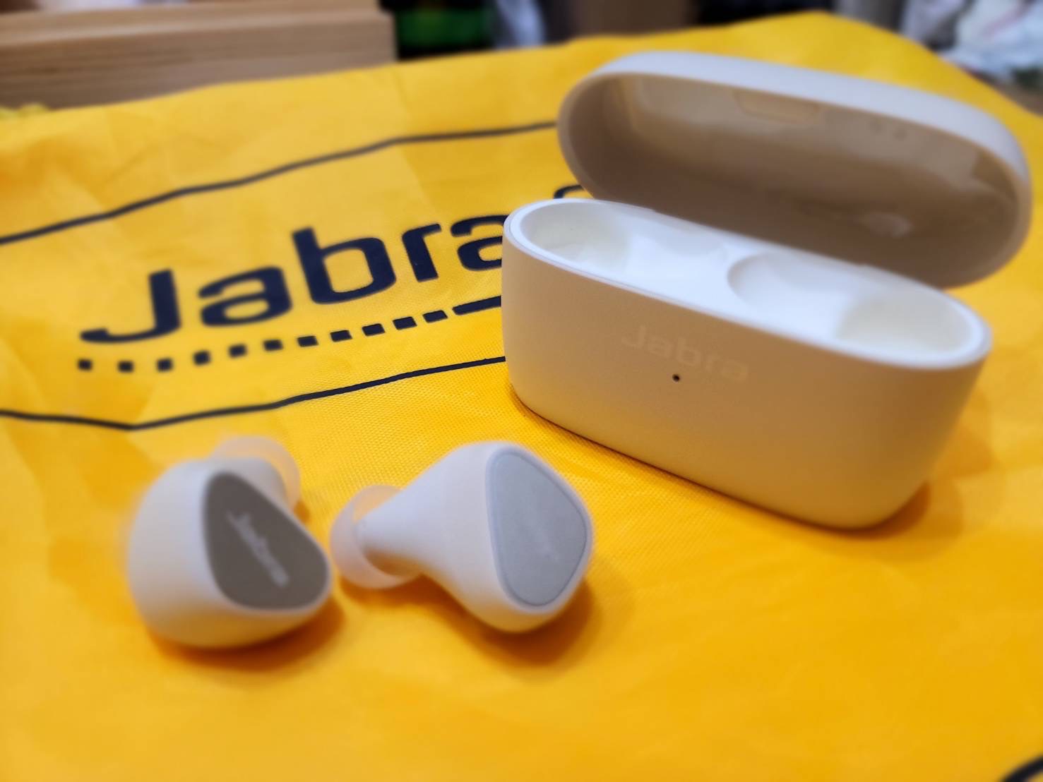 開箱 / Jabra Elite5 小奶茶耳機 滿滿的科技 通通送給你