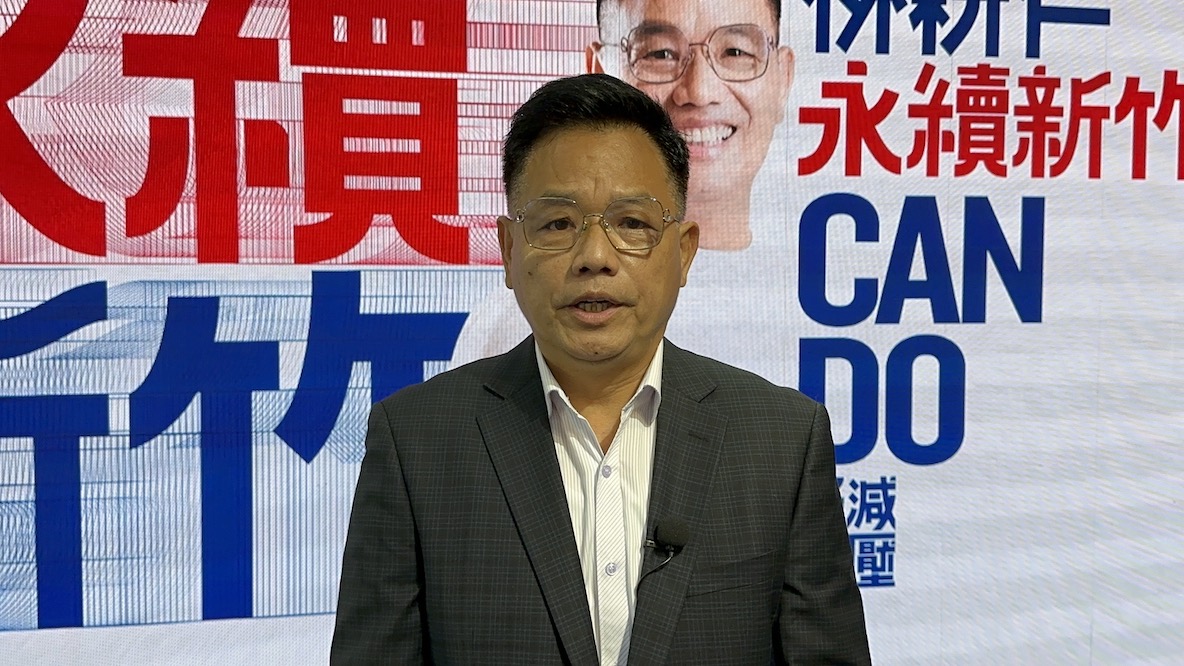 國民黨新竹市長候選人林耕仁21日呼籲，支持者一人拉10票、20票，不要被謠言、名嘴和抹黑分化影響，讓新竹人決定自己的未來。