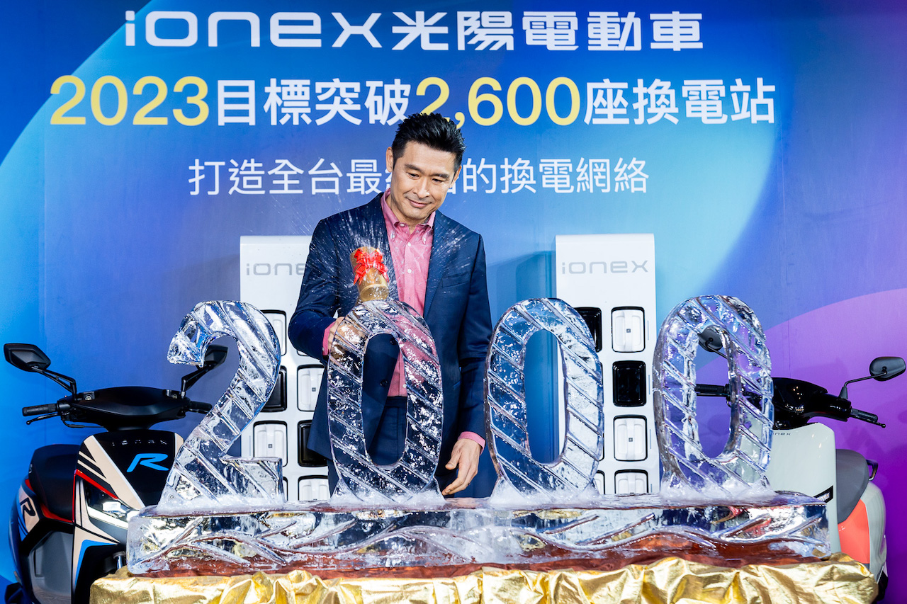 【有影】光陽Ionex第2000座換電站達標  柯勝峯：2024成為台灣第一