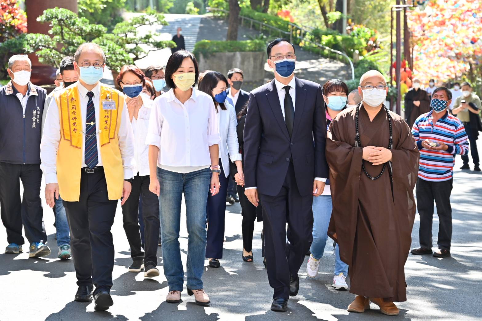 朱立倫赴佛光山弔唁星雲大師 曝曾受開示：有黨無我無私無我 9