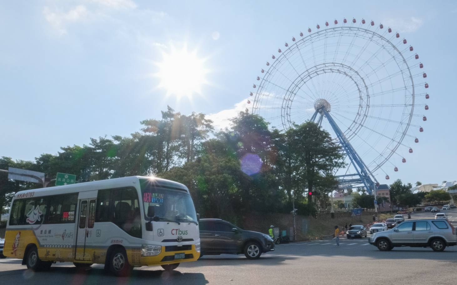 暢遊台中免開車！觀光巴士4+2 山海屯都好好行 303