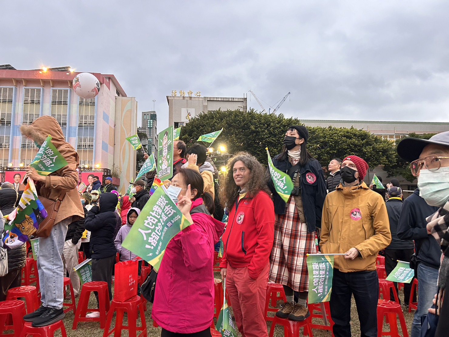 【賴桑競選】賴清德拼圖終點 外國人參與民主活動青年從外地趕來 11