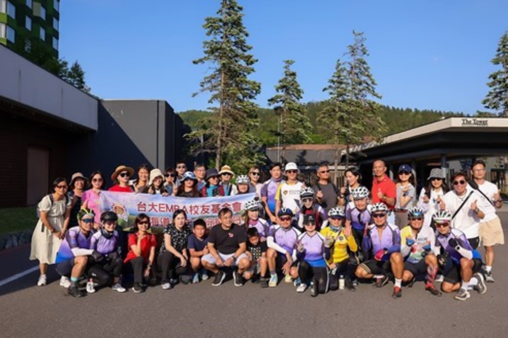 台大EMBA校友基金會北海道騎行 挑戰179公里、感受薰衣草花海魅力 23