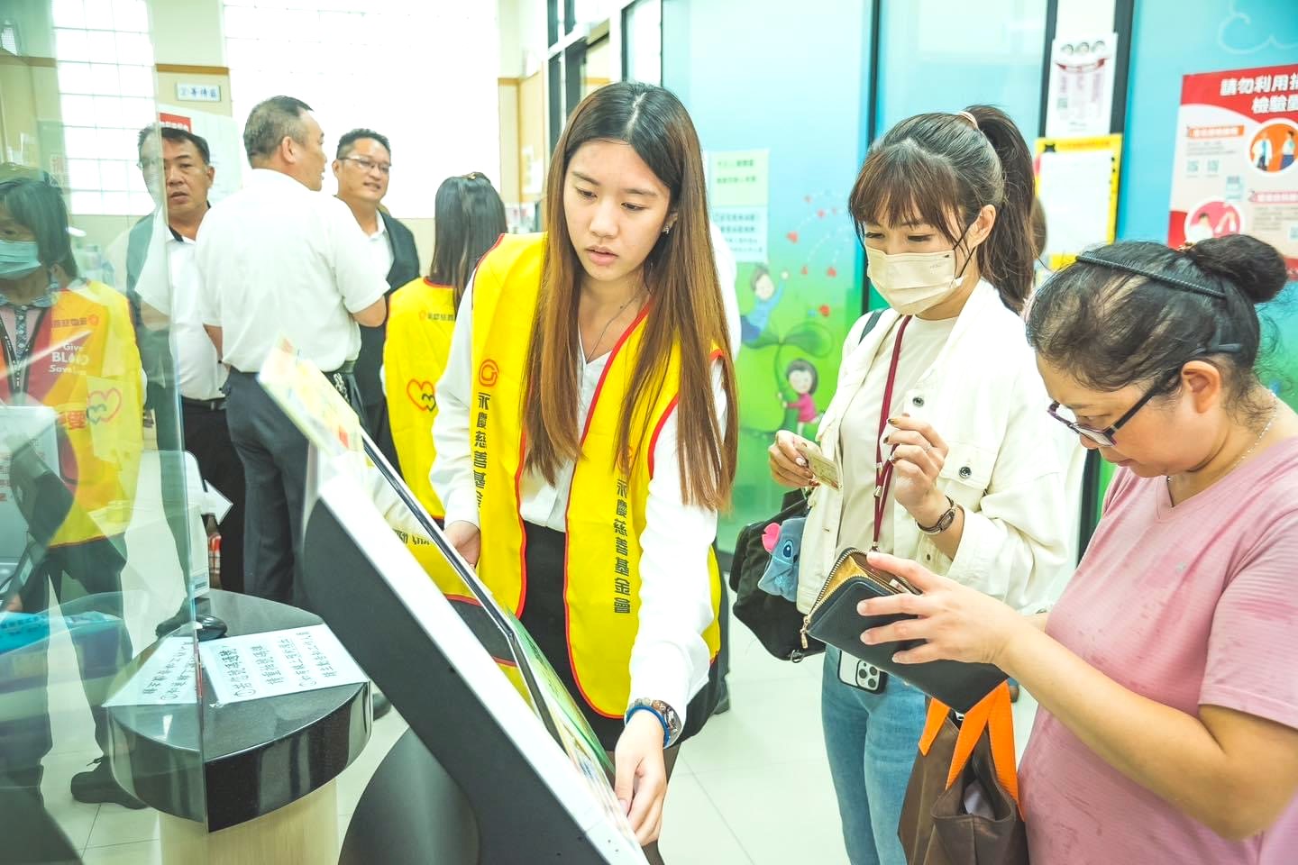 用愛回饋社會　永慶加盟四品牌屏東區經管會召民眾響應捐熱血 5