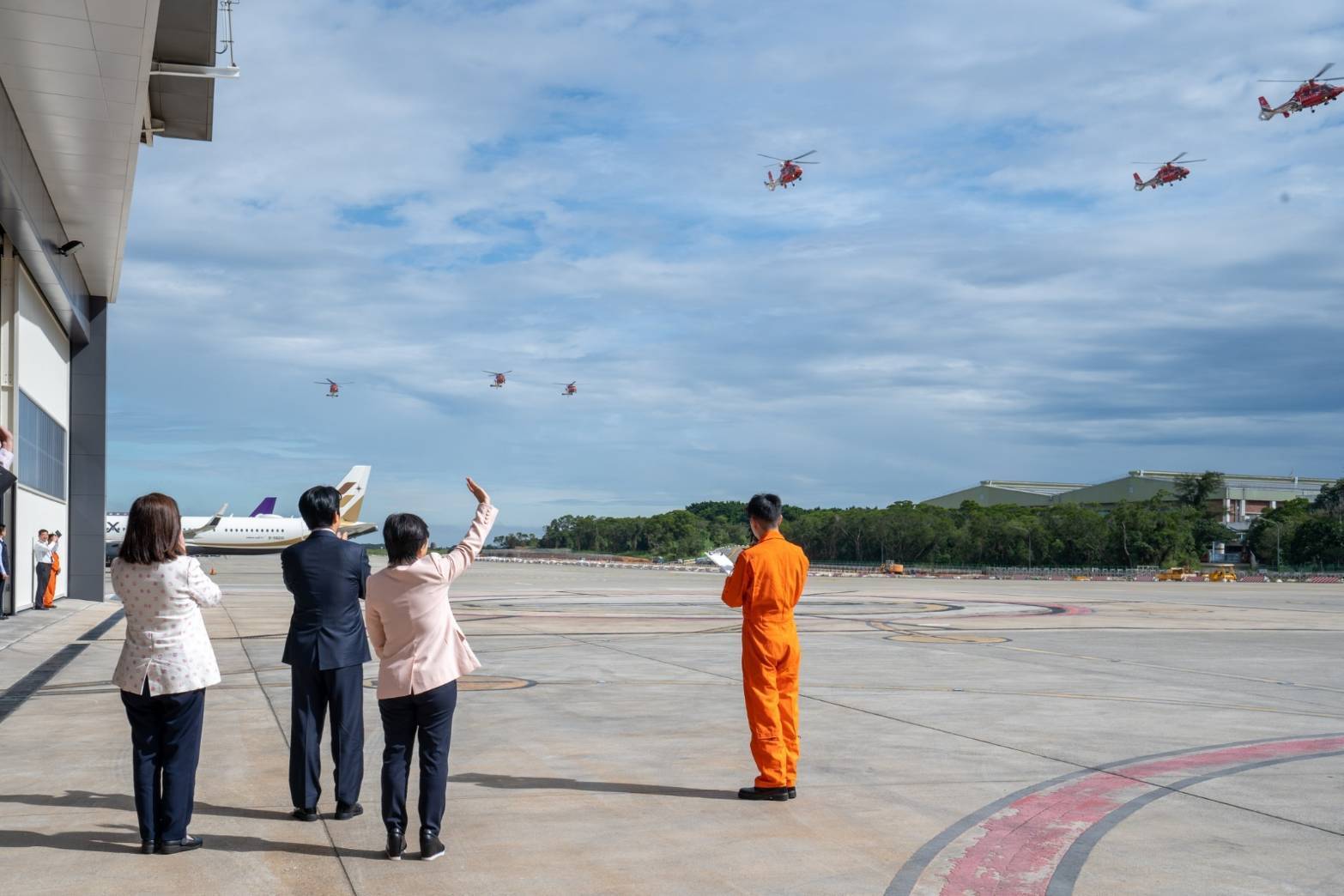 賴清德宣布提升海豚機隊性能　強化空勤總隊空中救援實力 5