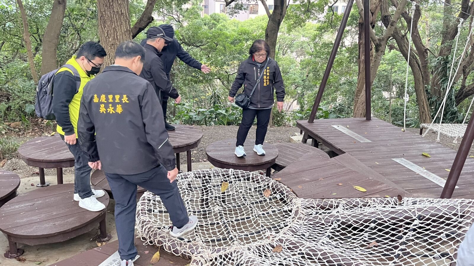 新北中和嘉穗公園大改造　啦啦隊女神瘋玩「城市森林健身場」 15