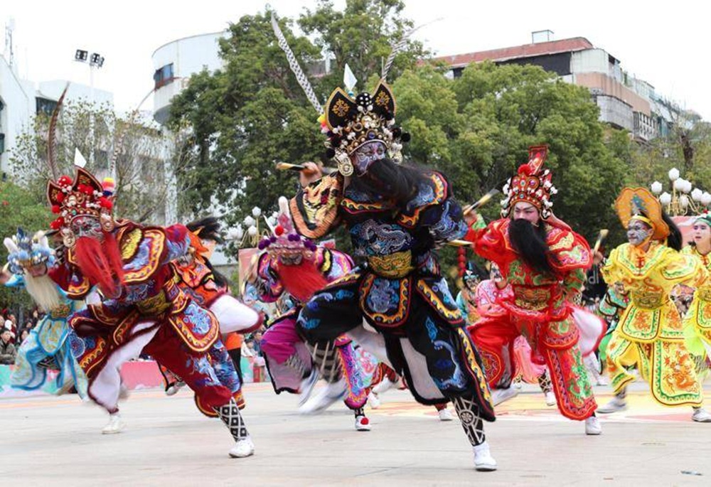 中國非遺「打鐵花」首次來台 先嗇宮李乾龍感謝陸委會促交流 中國非遺「打鐵花」首次來台 先嗇宮李乾龍感謝陸委會促交流