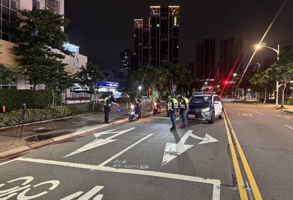 桃園市警局雷霆除暴 逮獲通緝犯與失聯移工 4 248250526a02