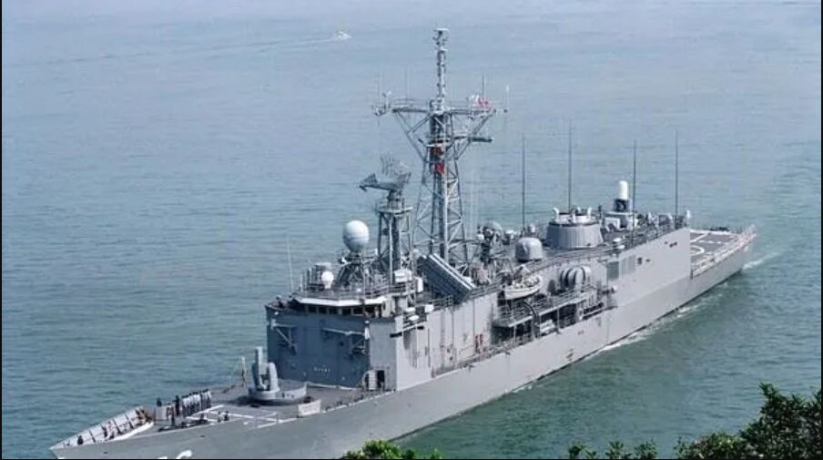 海軍士官長輪值駐艇官帶隊摸魚 夜間督導找嘸人他下場超慘 海軍士官長輪值駐艇官帶隊摸魚 夜間督導找嘸人他下場超慘