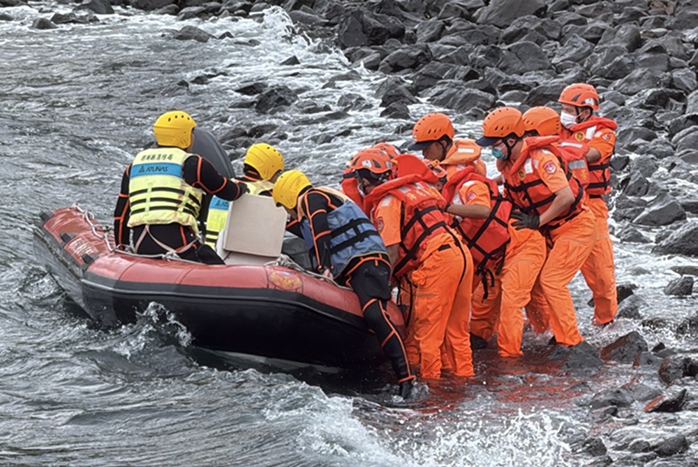 撿螺未歸 搜尋3天無人機發現婦人已無生命氣息 撿螺未歸 搜尋3天無人機發現婦人已無生命氣息