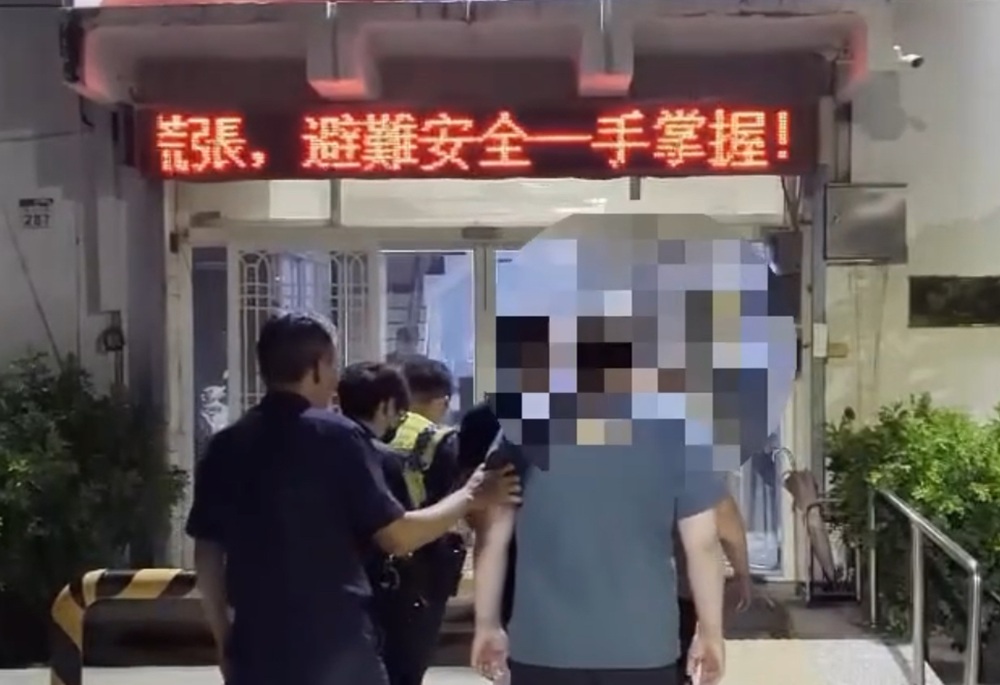 便當數量不夠發 不同陣頭互嗆持刀對砍3人送醫 便當數量不夠發 不同陣頭互嗆持刀對砍3人送醫