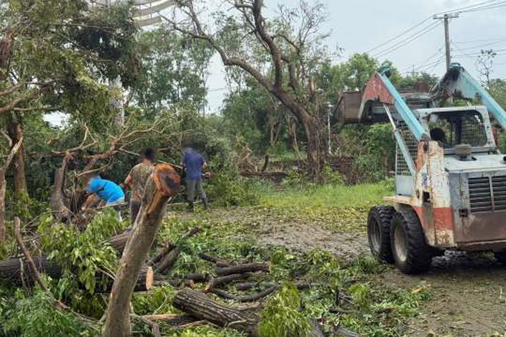 丹娜絲颱風肆虐 嘉檢動員社勞人挺進災後復原前線 丹娜絲颱風肆虐 嘉檢動員社勞人挺進災後復原前線