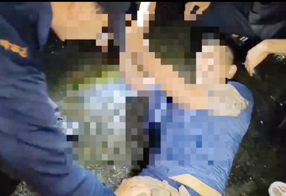 討3000元債務不成開槍洩憤 子彈掠過臉頰他驚呼「好家在」 討3000元債務不成開槍洩憤 子彈掠過臉頰他驚呼「好家在」