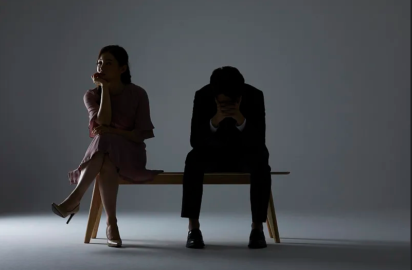 隱瞞染梅毒愛滋無套女友害感染 高中女老師崩潰了 隱瞞染梅毒愛滋無套女友害感染 高中女老師崩潰了