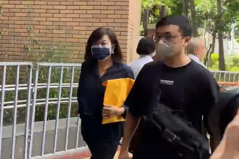 經手柯文哲隨身碟 邱佩琳受訪洩Excel檔內容 柯文哲再批檢媒勾串政治打手 經手柯文哲隨身碟 邱佩琳受訪洩Excel檔內容 柯文哲再批檢媒勾串政治打手