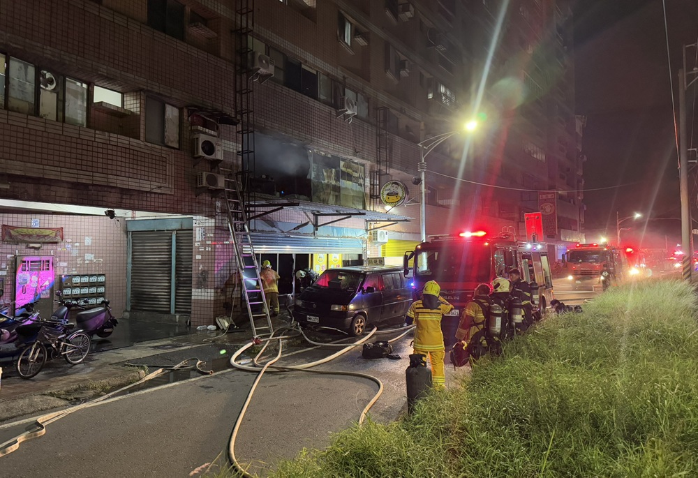 林園民宅凌晨大火3人不及逃生　越南籍男女身分待確認