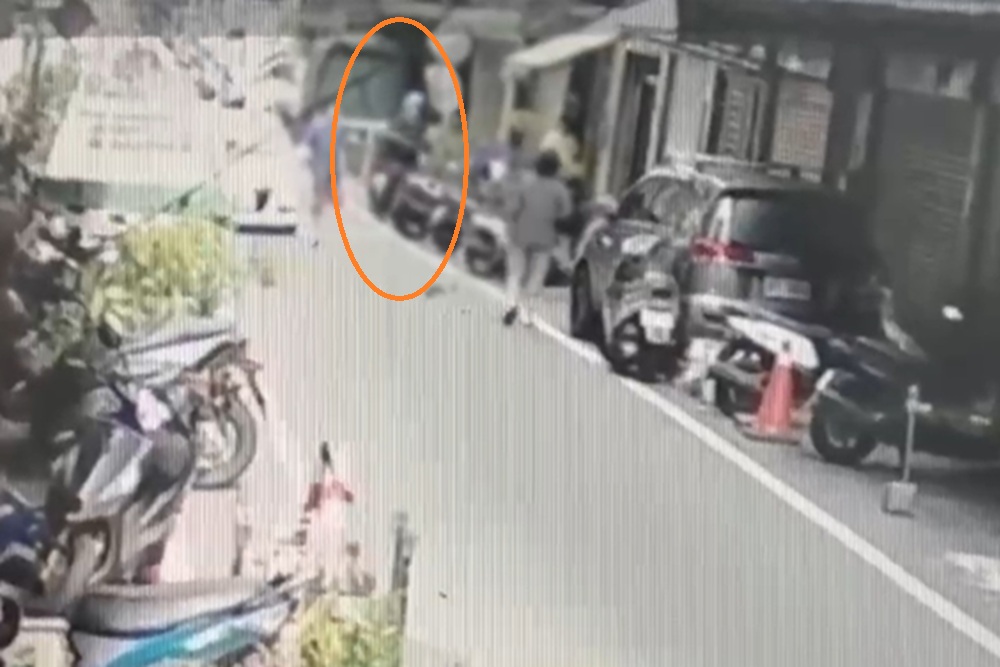 外送員暴怒涉甩餐點 口角互罵住戶控毀損與恐嚇 外送員暴怒涉甩餐點 口角互罵住戶控毀損與恐嚇