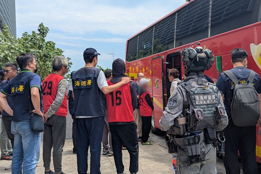 加碼15萬元 黑心船長偷渡入境涉恐嚇臨岸漲價 16 cnews204250826a04