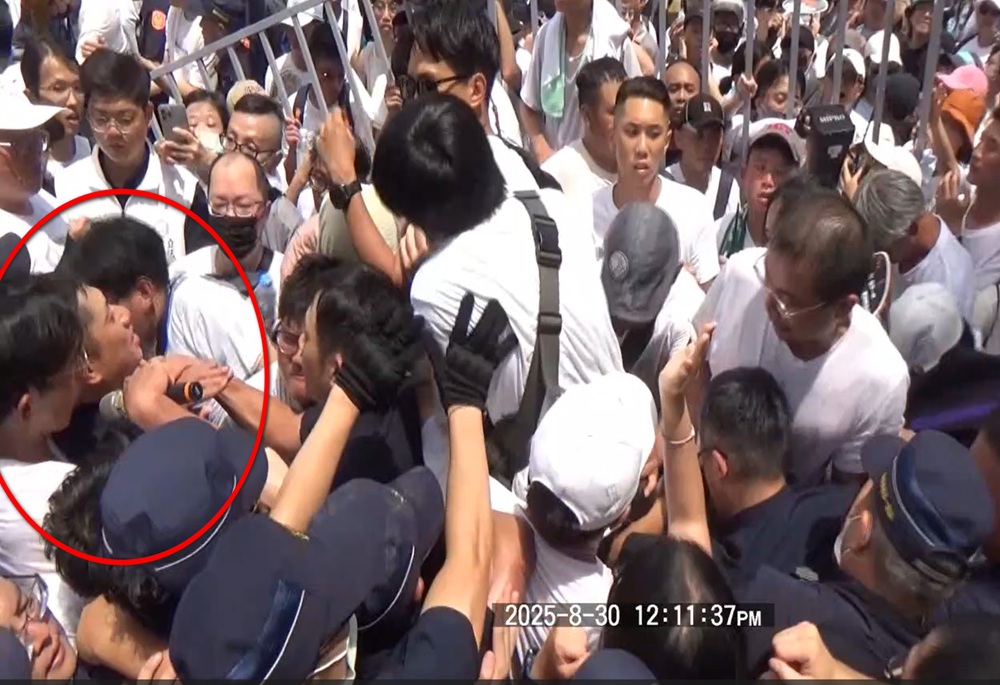 黃國昌涉對員警勒頸 李西河嚴正譴責:絕不縱容非法活動 28 248250901a02