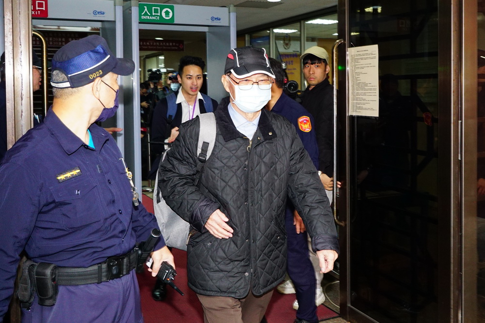 喪妻後首出庭 彭振聲:認罪只想求交保減刑 喪妻後首出庭 彭振聲:認罪只想求交保減刑