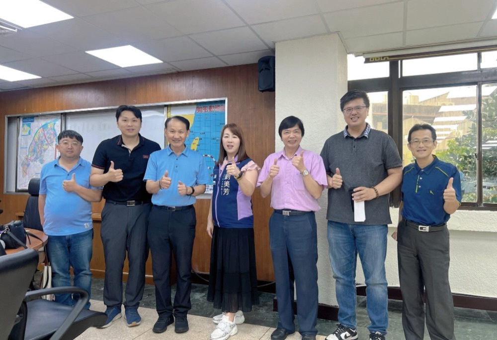 每年近萬考生受惠 劉美芳成功爭取亞東醫院站加註「亞東科大」 每年近萬考生受惠 劉美芳成功爭取亞東醫院站加註「亞東科大」