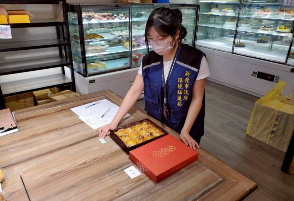 禮盒過度包裝可罰15萬 新北環保局籲掌握「一多三少」原則 9 248251007a04