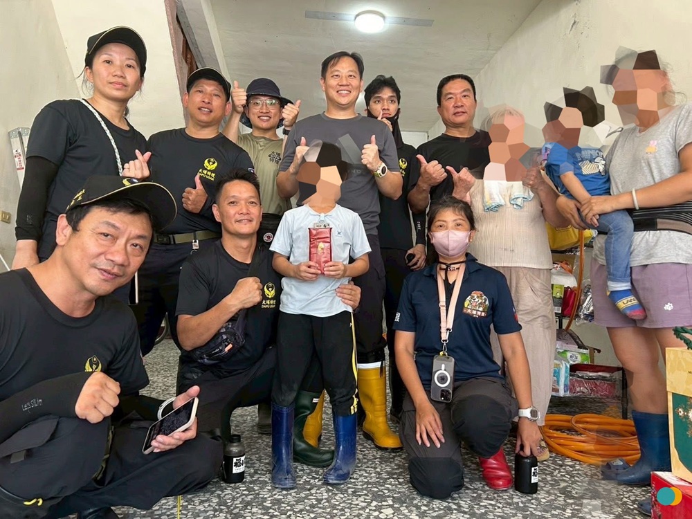 花蓮光復阿嬤堅強撐家計 新北特搜隊員跨縣再送暖 5 cnews204251012a07