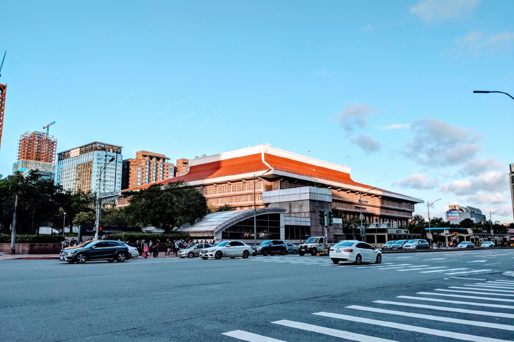 台北車站性侵案 邱姓通緝犯起訴求刑7年 15 台北車站性侵案 邱姓通緝犯起訴求刑7年 14