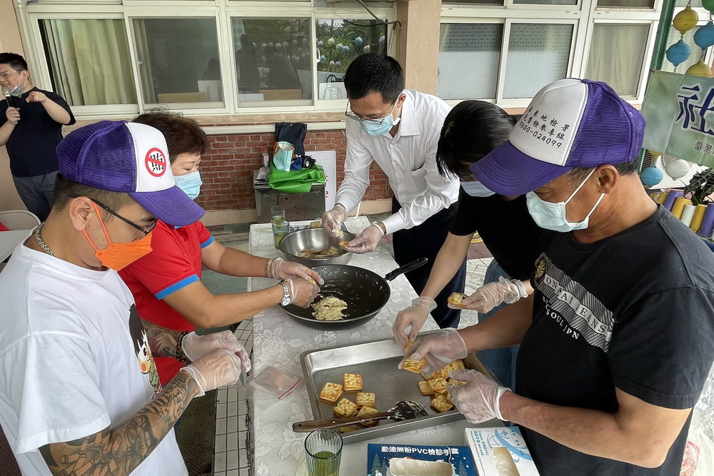 重陽獻愛心 屏檢社勞最暖心 8 重陽獻愛心 屏檢社勞最暖心 7