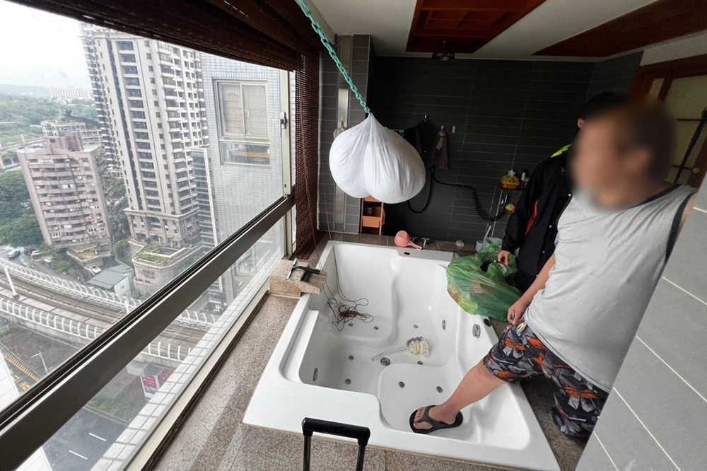 雷射筆照射輕軌駕駛 淡水警大樓逮毒鴛鴦 雷射筆照射輕軌駕駛 淡水警大樓逮毒鴛鴦