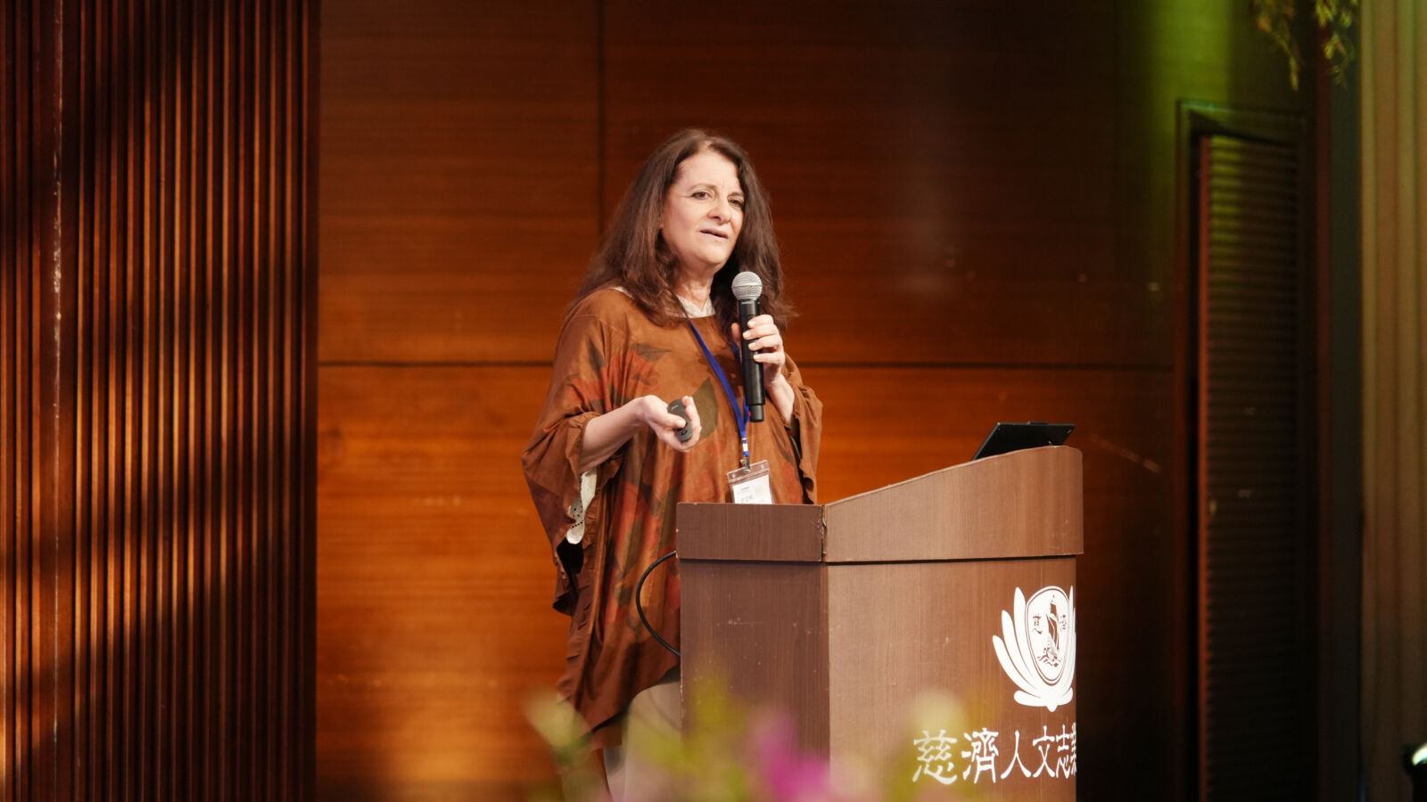 【慈濟共善學思會6-4】波赫士啟發佛教式解放　西爾維亞：新人文主義要學會「無我與開放」 11