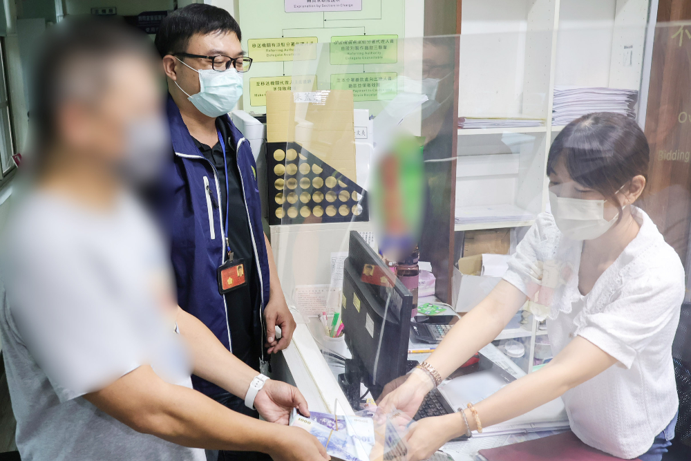 盜採砂石拒繳罰鍰 屏東分署展鐵腕查封拍賣土地 盜採砂石拒繳罰鍰 屏東分署展鐵腕查封拍賣土地